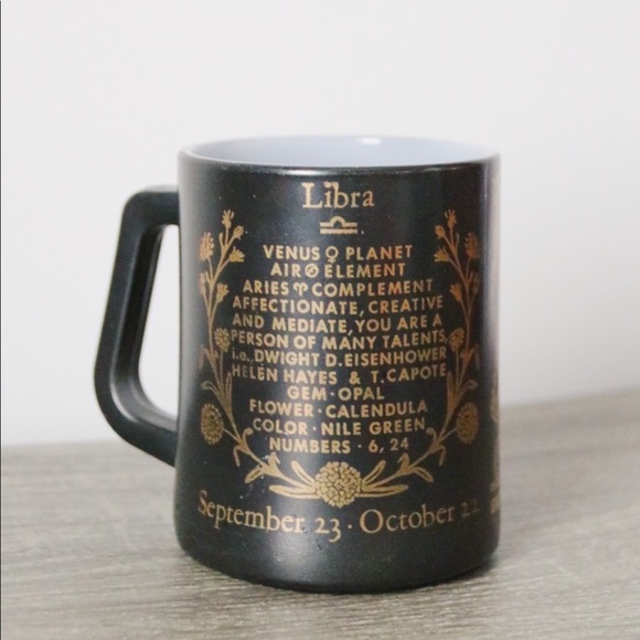 Libra vintage star sign mug - Picture 2 of 4
